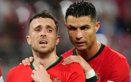 Ronaldo tiết lộ lý do không dự tang lễ Diogo Jota: "Nơi nào tôi đến cũng thành rạp xiếc"