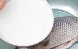 Bát nước này là "kẻ thù" của mùi tanh: Ngâm cá vào, tanh mấy cũng biến mất, thịt mềm ngọt bất ngờ