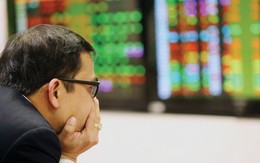 Góc nhìn chuyên gia: Tiếp tục quán tính giảm, VN-Index có thể "lùi" về ngưỡng hỗ trợ gần 1.550–1.580 điểm