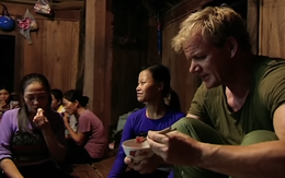 Đầu bếp 17 sao Michelin thế giới ngồi khúm núm ăn xôi ở Việt Nam