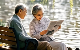 Tổng lương hưu 40 triệu mỗi tháng nhưng tôi giấu nhẹm các con, lần nào cũng phải giả nghèo giả khổ vì một nỗi sợ hãi