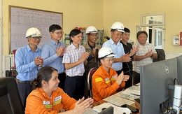 Đóng điện đường dây 220kV Đô Lương – Nam Cấm