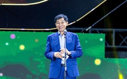 Tỷ phú Johnathan Hạnh Nguyễn trích 6 tỷ từ đám cưới con gái ủng hộ đồng bào miền Trung