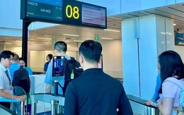 Đi máy bay bằng VNeID và kiosks: Thông thoáng, nhẹ tênh