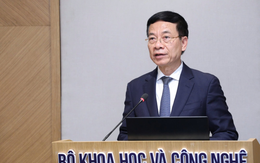 Bộ trưởng Nguyễn Mạnh Hùng: Nếu cán bộ xã thụ động chờ cấp trên cầm tay chỉ việc, chúng ta sẽ không bao giờ theo kịp thực tiễn đang thay đổi từng ngày