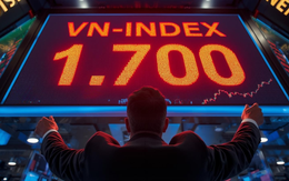 VN-Index vượt 1.700 điểm trong phiên đầu tháng