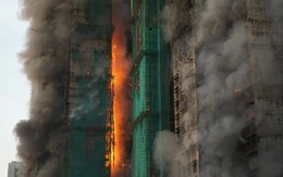 Phát hiện điểm sai sót “tử thần” tại toà nhà bị cháy ở Hong Kong (Trung Quốc), số người chết tiếp tục tăng