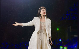 Mỹ Tâm xin lỗi ở SVĐ Mỹ Đình