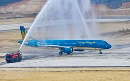 Thời khắc lịch sử: Siêu máy bay vừa 'xông đất' sân bay 16 tỷ USD của Việt Nam