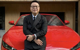 Mr. Hunter bị dẫn độ về nước