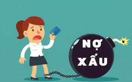 Nợ xấu thẻ tín dụng 25 triệu, người phụ nữ bị ngân hàng chấm dứt quyền sử dụng thẻ, kiện ra tòa