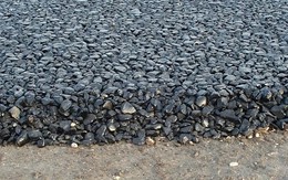 Phát minh của Mỹ làm rung chuyển ngành xây dựng cầu đường: Chất phụ gia ‘sống’ giải quyết gọn ơ nứt gãy nhựa đường, triệt ổ gà, tiết kiệm tiền tỷ