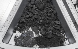 Một thiên thể đang bay quanh Mặt Trời chứa TẤT CẢ thành phần tạo nên sự sống