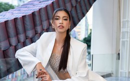 Hoa hậu xấu nhất lịch sử showbiz lột xác gây choáng: Body “bỏng mắt” đến từng centimet ở tuổi 31, tiền tiêu không phải nghĩ