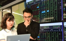 IPO rầm rộ, tưởng toàn 'bom tấn' lên sàn hóa ra... 'bom xịt'