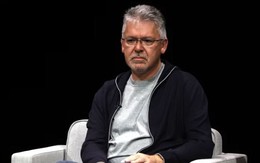 Apple mất 'đầu tàu' AI cấp cao, áp lực nội bộ ngày càng đè nặng