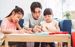 Cha mẹ "cao tay" không cần quát mắng, chỉ cần làm 3 việc này, trẻ tự khắc ngồi vào bàn, chăm chỉ học tập