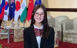 Nữ sinh 2004 từ trường làng vươn ra biển lớn: Khi “trái tim sư tử” kiến tạo bản thân từ bản lĩnh tuổi trẻ