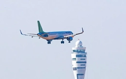 Cận cảnh chuyến bay đầu tiên của Bamboo Airways đến sân bay Long Thành