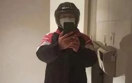 Giảng viên đại học đi làm shipper: Một tháng kiếm 26 triệu đồng, sụt 6kg