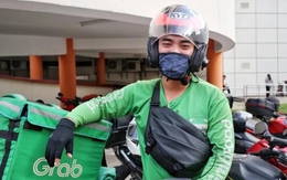 Shipper giao đồ ăn kiếm 117 triệu trong 2 tháng, bức ảnh đính kèm hé lộ bí mật đáng sợ