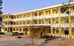 Trường học xây gần 8 tỉ đồng bỏ không, học sinh phải xin học nhờ