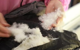 Mặc áo phao, người đàn ông suy hô hấp phải cấp cứu, bác sĩ cảnh báo: Hãy cẩn thận với loại quần áo này!