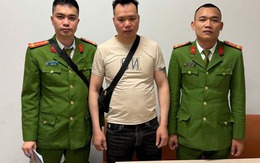 Vừa xuống sân bay Nội Bài, Lê Văn Hùng ra đầu thú