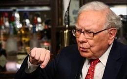 Tại sao Warren Buffett ngừng tặng 10.000 USD tiền mặt làm quà giáng sinh cho gia đình?
