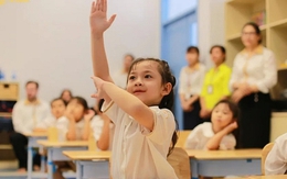 Giáo viên 25 năm dạy học tiết lộ: Nghe cách cha mẹ gọi con, tôi có thể nhìn thấu tương lai trẻ