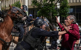 Chính sách siết nhập cư của Mỹ khiến 1,6 triệu người rơi vào tình trạng “bất hợp pháp”