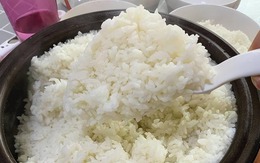 Nấu cơm đừng chỉ cho nước: Thêm đúng 2 thứ này, cơm dẻo ngon gấp 10