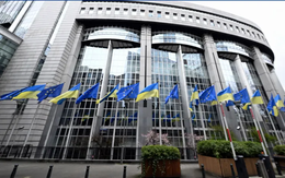 EU đề xuất gói hỗ trợ 105 tỷ USD cho Ukraine bằng tài sản bị đóng băng của Nga
