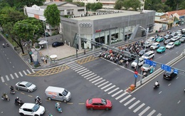 Đường phố TP HCM nay "lạ" lắm!