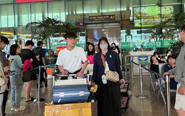 Cảnh tượng trái ngược ở sân 789bet lừa đảo Tân Sơn Nhất mùng 4 Tết