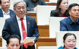 Đại biểu Quốc hội kiến nghị không gọi tên "kỳ họp bất thường" Đại biểu Quốc hội kiến nghị không gọi tên "kỳ họp bất thường"