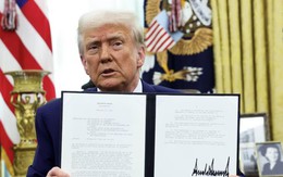Tổng thống Mỹ Trump ký văn bản mới về thuế quan, nhiều người thở phào