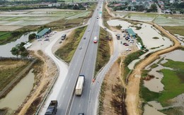 Cận cảnh ba trạm dừng nghỉ tạm trên cao tốc từ Hà Tĩnh ra Ninh Bình