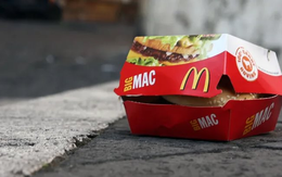 Làm 1 giờ tại Nhật Bản chỉ đủ mua 2 cái bánh hamburger: Chuyện gì đang diễn ra ở nền kinh tế lớn thứ 4 thế giới? Làm 1 giờ tại Nhật Bản chỉ đủ mua 2 cái bánh hamburger: Chuyện gì đang diễn ra ở nền kinh tế lớn thứ 4 thế giới?
