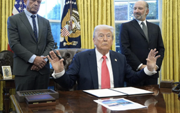 Tổng thống Donald Trump đề xuất thị thực "thẻ vàng", tài phiệt Nga có thể thành công dân Mỹ