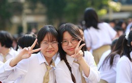 Bộ Chính trị quyết định miễn học phí cho học sinh công lập từ mầm non đến hết THPT