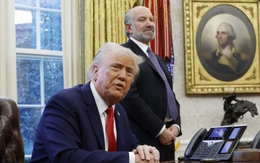 48 giờ trước khi ông Trump quyết định hoãn áp thuế với Mexico và Canada