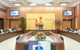 Khẩn trương chuẩn bị Kỳ họp bất thường lần thứ 9; sắp xếp bộ máy các cơ quan của Quốc hội Khẩn trương chuẩn bị Kỳ họp bất thường lần thứ 9; sắp xếp bộ máy các cơ quan của Quốc hội