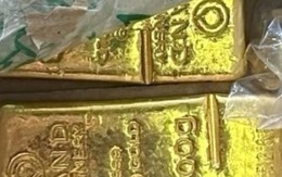 Người phụ nữ mua nhẫn trơn 2 chỉ vàng trên mạng, đến khi nhận hàng "sốc" đến mức điện báo cảnh sát Người phụ nữ mua nhẫn trơn 2 chỉ vàng trên mạng, đến khi nhận hàng "sốc" đến mức điện báo cảnh sát