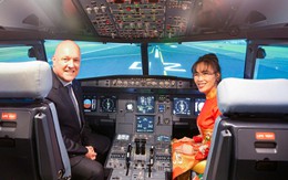 Thủ tướng New Zealand cùng tỷ phú Nguyễn Thị Phương Thảo vừa làm 1 việc đặc biệt trên máy bay Vietjet