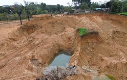 Vụ chiếm đất, đe dọa cán bộ ở Hà Nội: Xã 'cô đơn' do các đơn vị không phối hợp xử lý vi phạm? Vụ chiếm đất, đe dọa cán bộ ở Hà Nội: Xã 'cô đơn' do các đơn vị không phối hợp xử lý vi phạm?