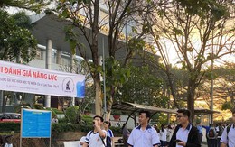 Bắt đầu kỳ thi đánh giá năng lực quy mô nhất cả nước: Trên 120.000 thí sinh dự thi đợt 1 Bắt đầu kỳ thi đánh giá năng lực quy mô nhất cả nước: Trên 120.000 thí sinh dự thi đợt 1
