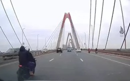 Danh tính 3 thanh niên lạng lách, tạt đầu ô tô, đánh võng trên cầu Nhật Tân Danh tính 3 thanh niên lạng lách, tạt đầu ô tô, đánh võng trên cầu Nhật Tân