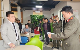 Tổng Giám đốc Công ty 789bet 789bets.vip bị khởi tố: Lập 27 cửa hàng khắp các tỉnh thành, phát hiện 72 tờ tiền lạ trong két sắt
