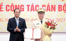 Thiếu tướng Nguyễn Quốc Hùng giữ chức Phó Chủ nhiệm Ủy ban Quốc phòng, An ninh và Đối ngoại Thiếu tướng Nguyễn Quốc Hùng giữ chức Phó Chủ nhiệm Ủy ban Quốc phòng, An ninh và Đối ngoại